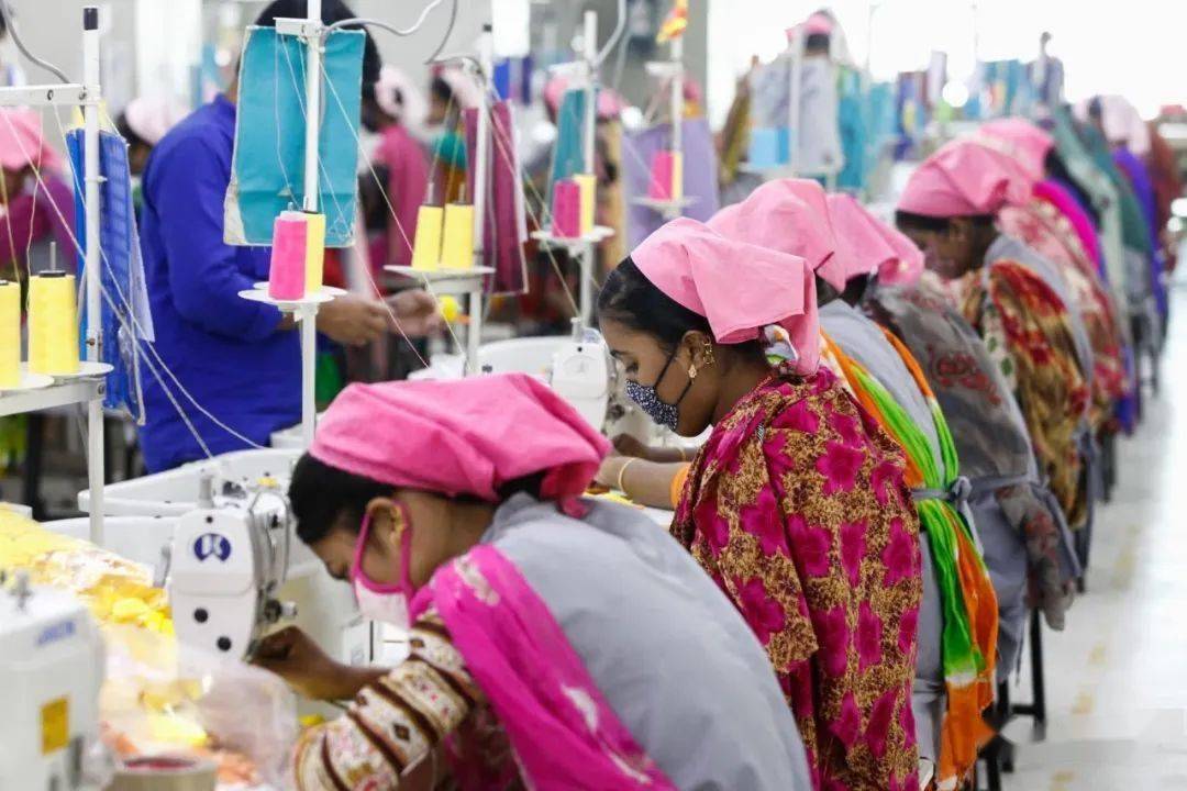 美國(guó)關(guān)稅大棒揮下 孟加拉國(guó)紡織業(yè)如何在風(fēng)暴中求生？
