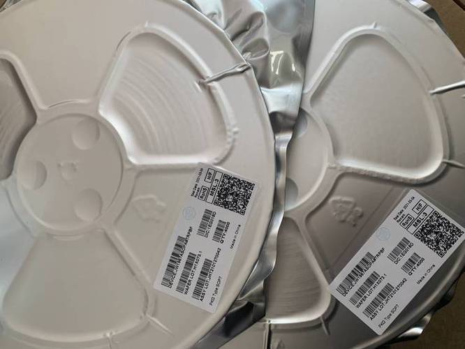 分布式電源系統專用開關穩壓器——3000片/包包裝產品說明